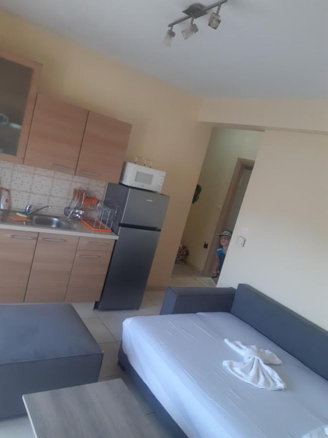 Апартамент В Керамоти Ngoại thất bức ảnh